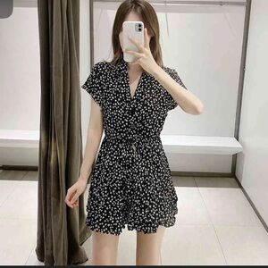 🖤 Zara Black Floral Print Flowy Short Jumpsuit/Romper